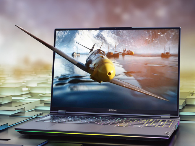 Hệ thống tản nhiệt của laptop Legion 7. Với laptop gaming, tản nhiệt là một trong những vấn đề quan trọng hàng đầu